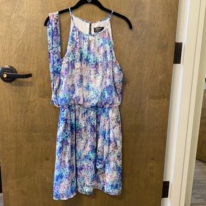 Colorful belted dress